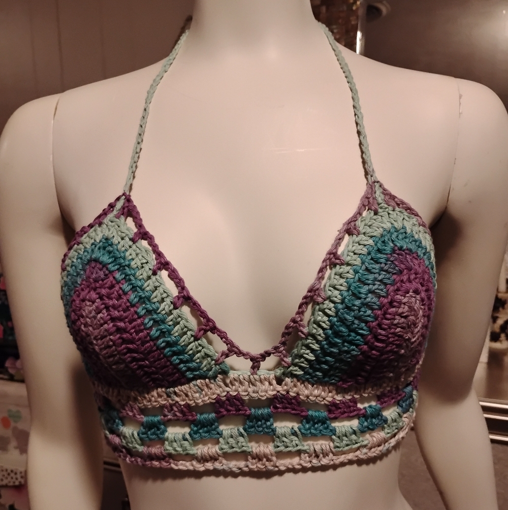 Multicolor Crochet Halter Top - Picture 12 of 14